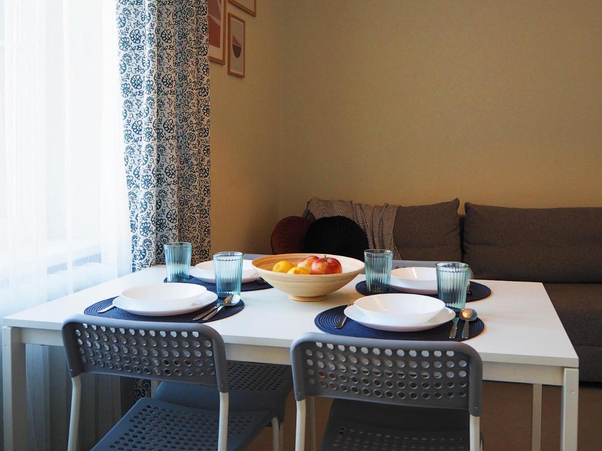 Appartamento Wawelove Kossak Apt 1 Min To Royal Wawel Castle! Free Parking Cracovia Esterno foto